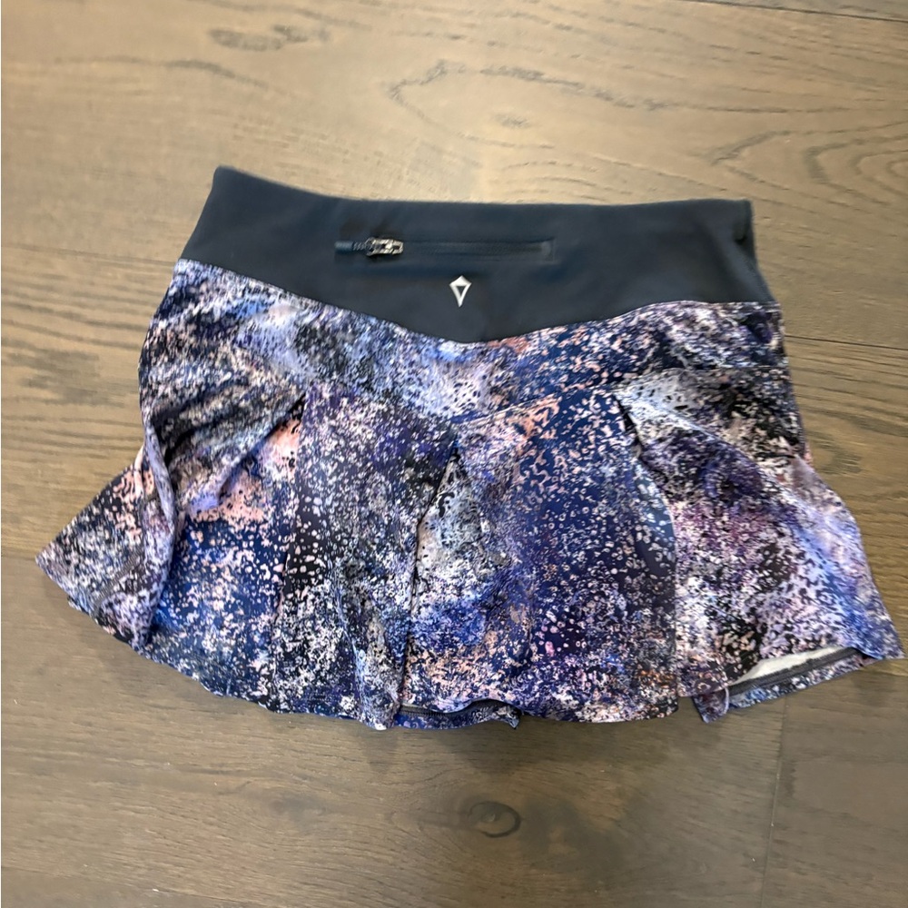 Ivivva by Lululemon girls skirt with built in shorts sz 12 new